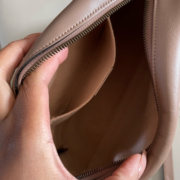 GG Marmont Small Matelassé Shoulder Bag - Picture 5 of 7